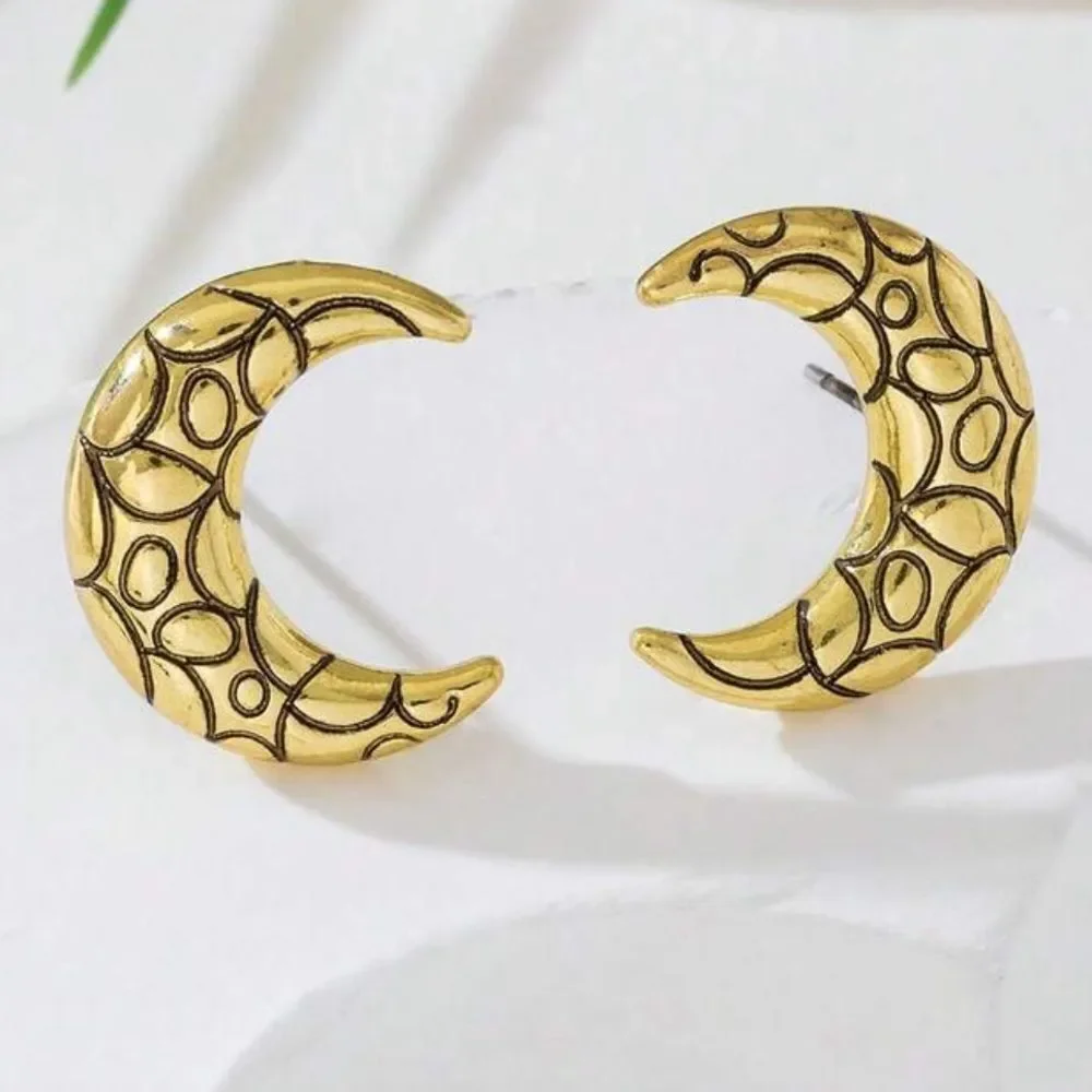 Crescent Moon Earrings M1354